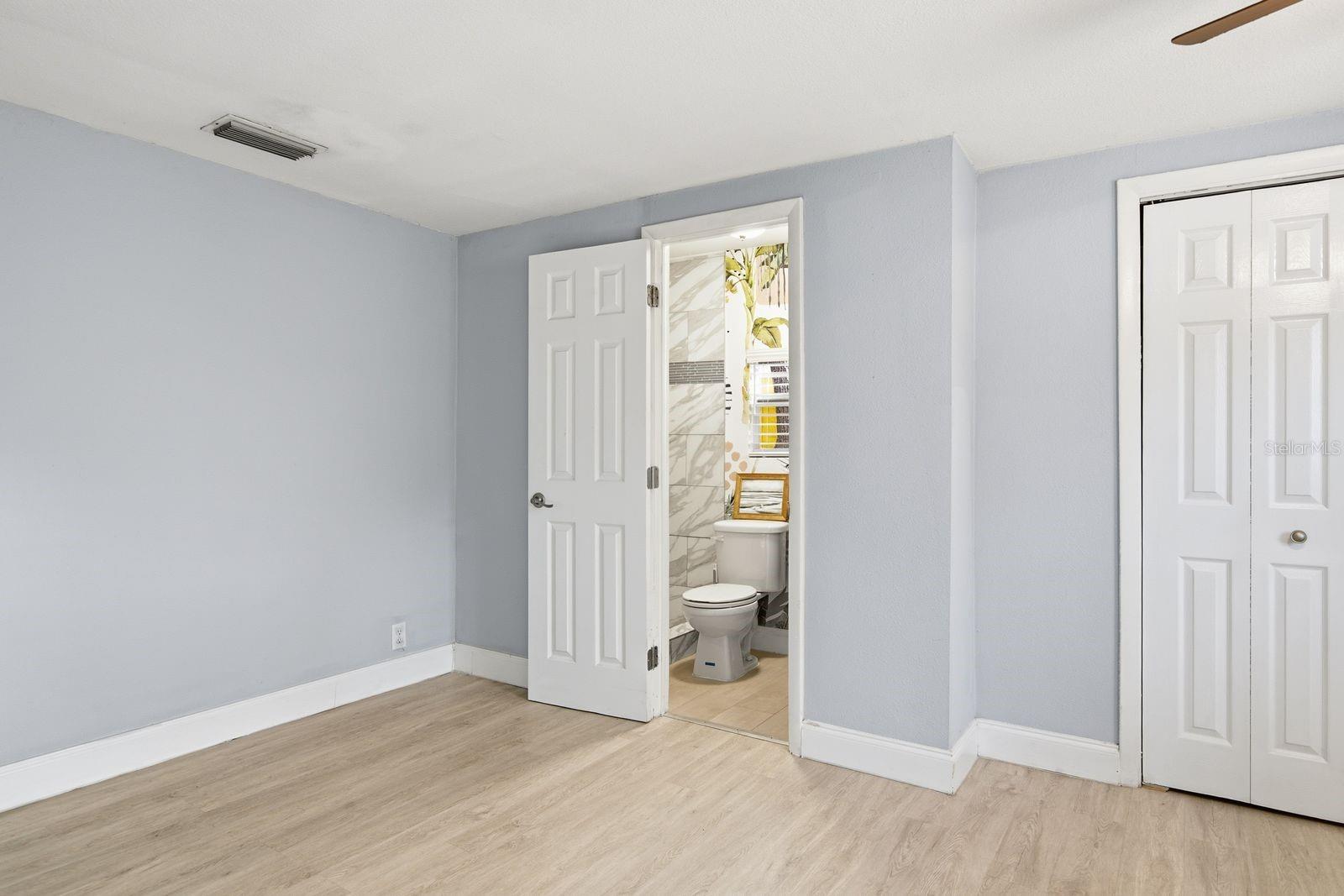 2815 N TALIAFERRO AVE — photo 12