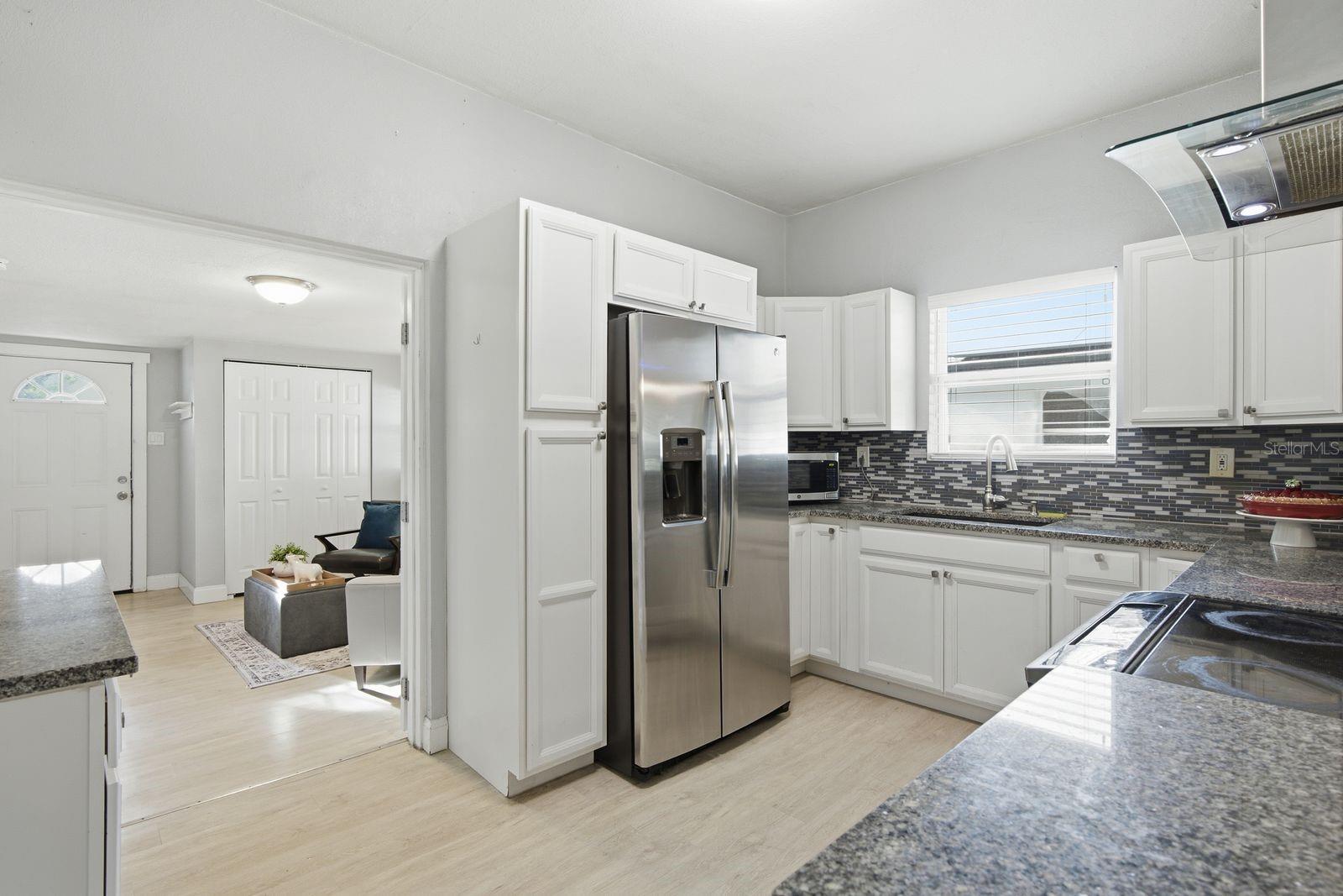 2815 N TALIAFERRO AVE — photo 5