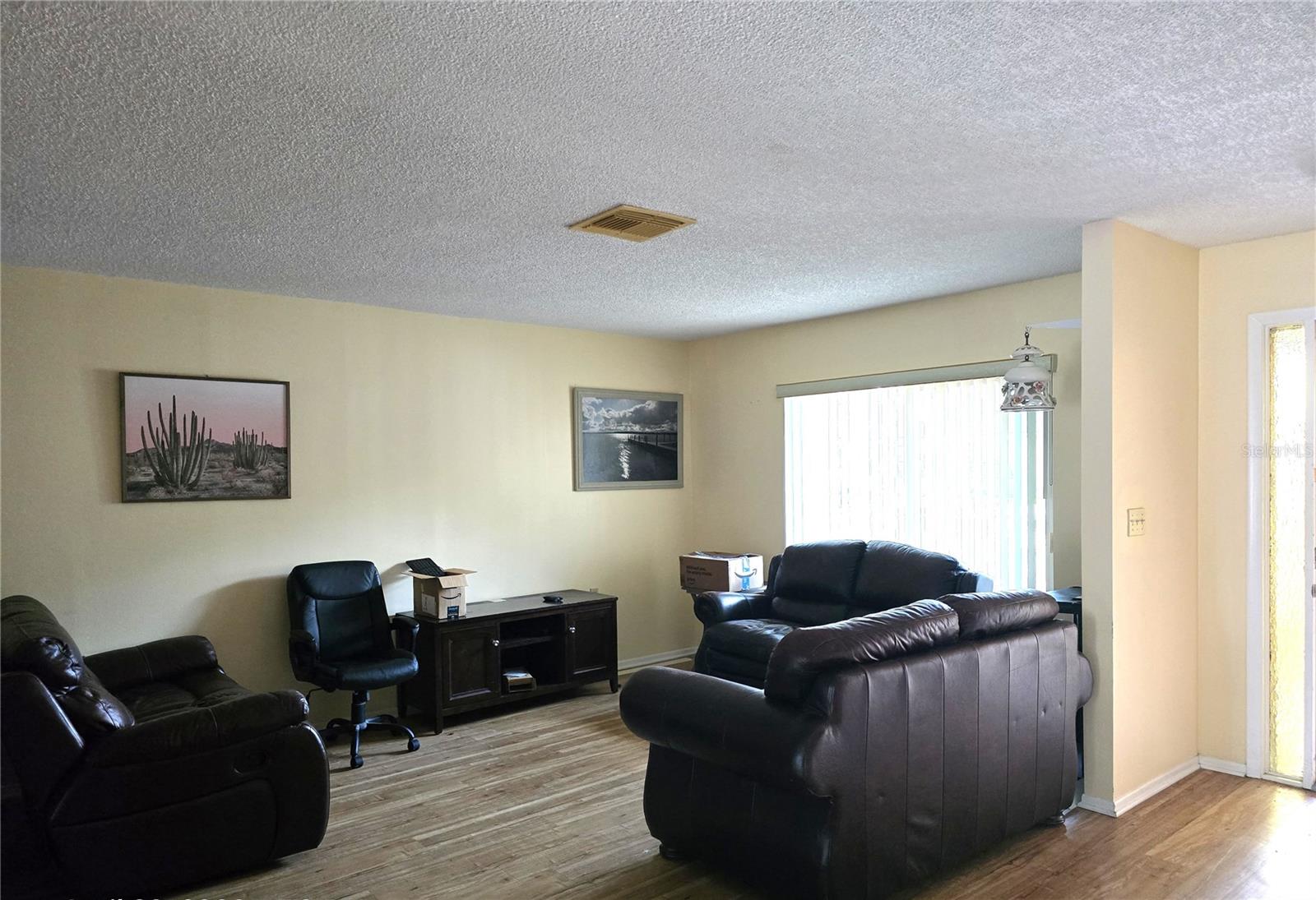 10641 TIMBER LN — photo 3