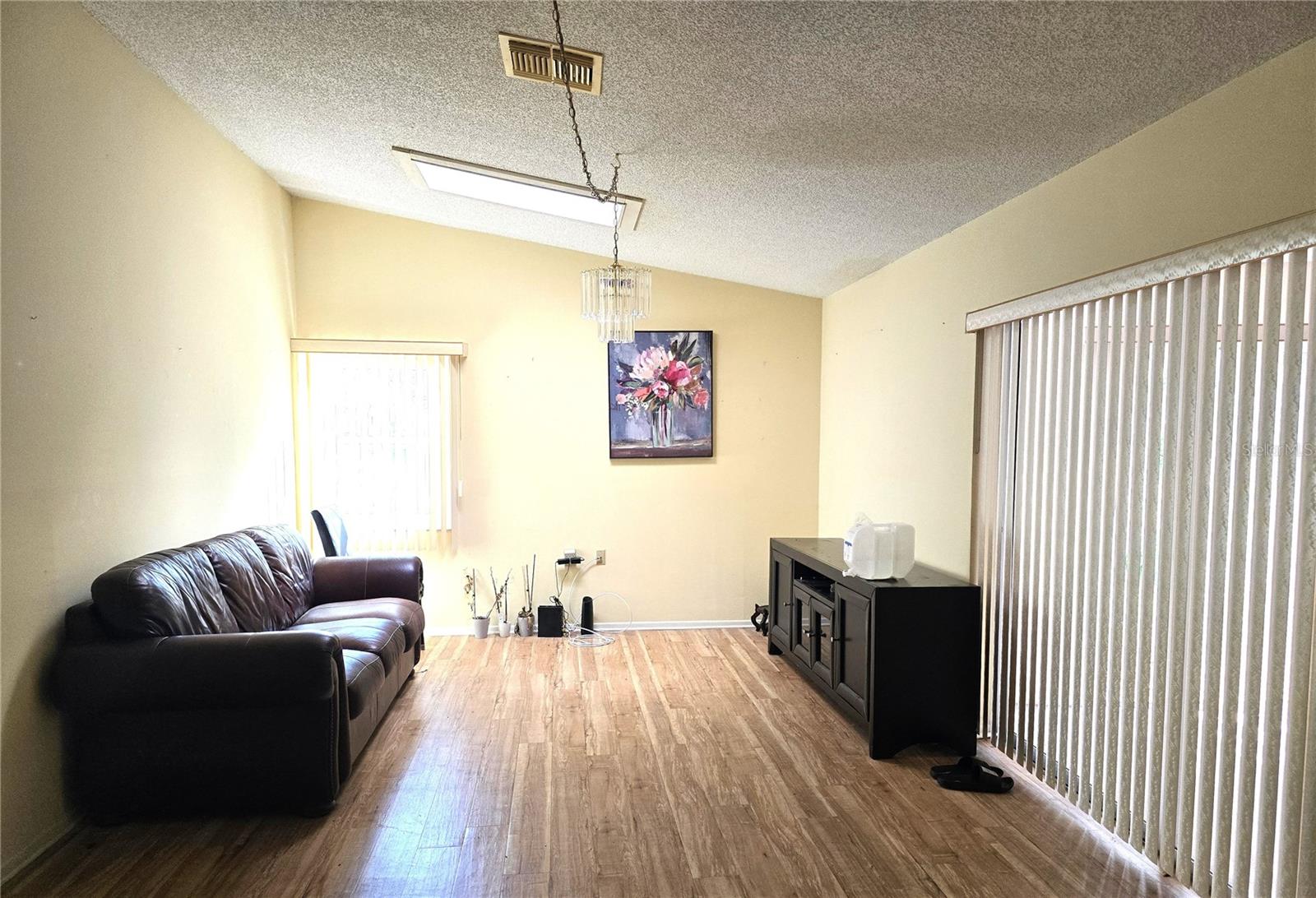 10641 TIMBER LN — photo 14