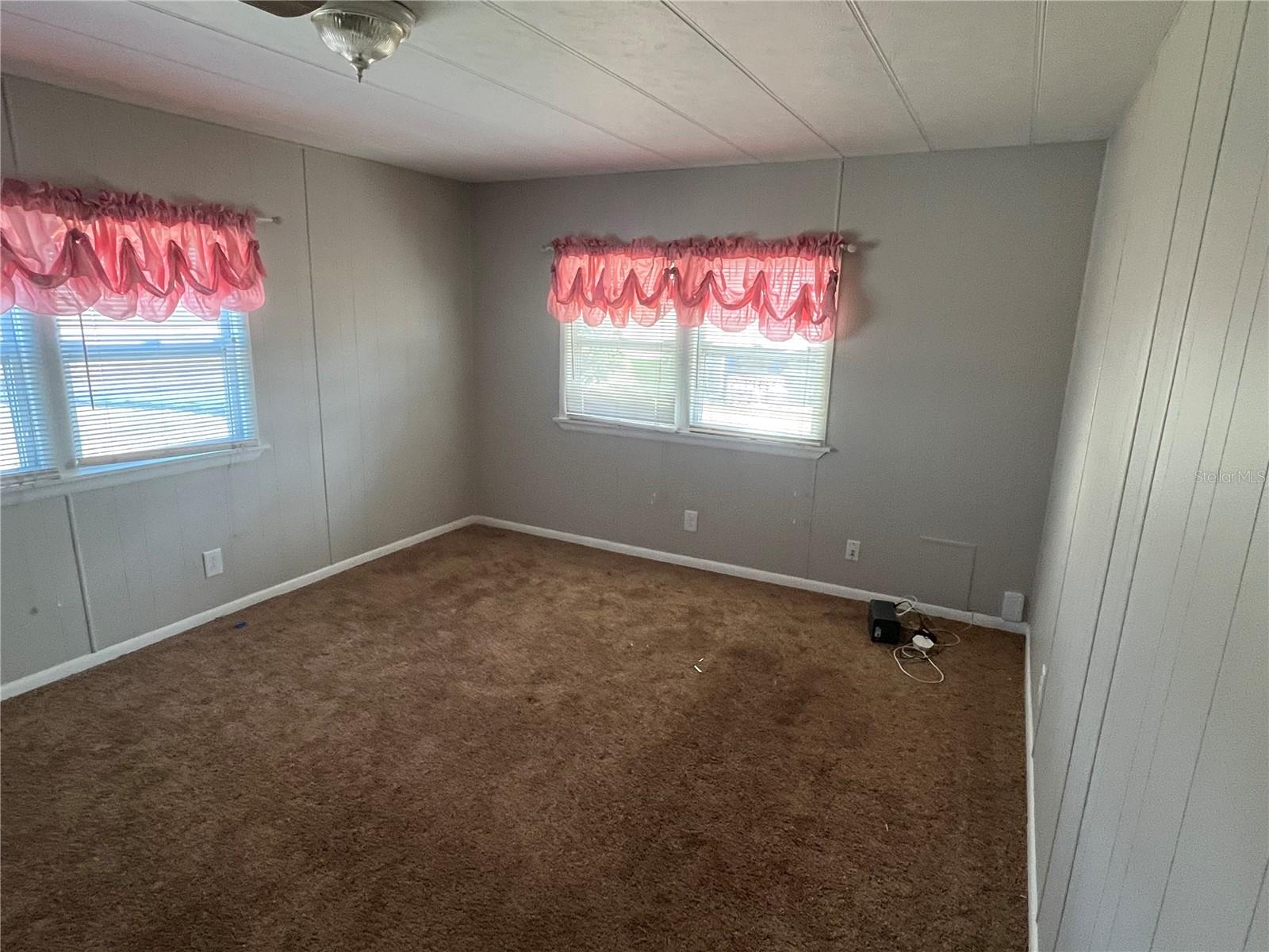 633 COMO DR — photo 20