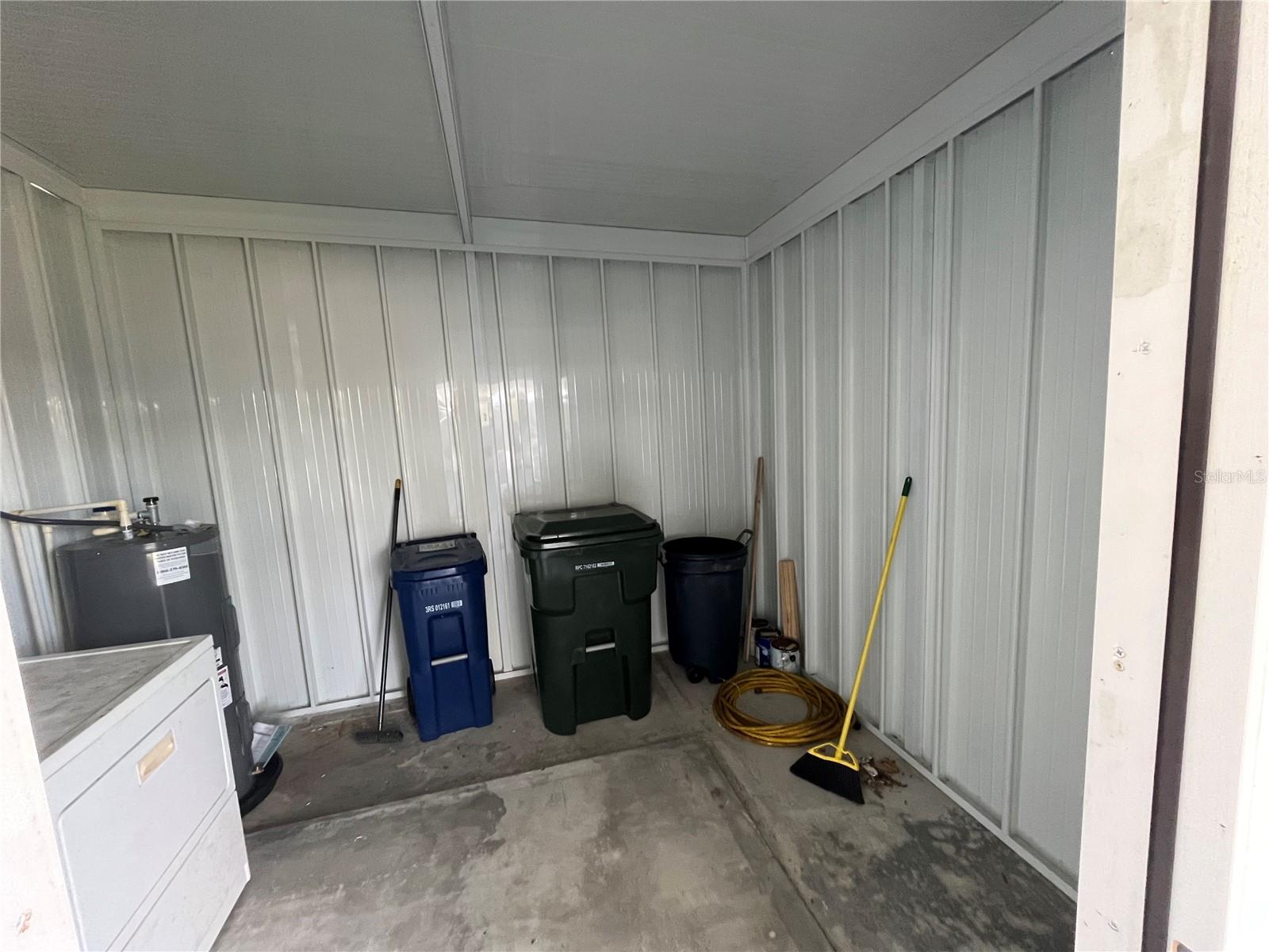 891 GRADO DR — photo 24