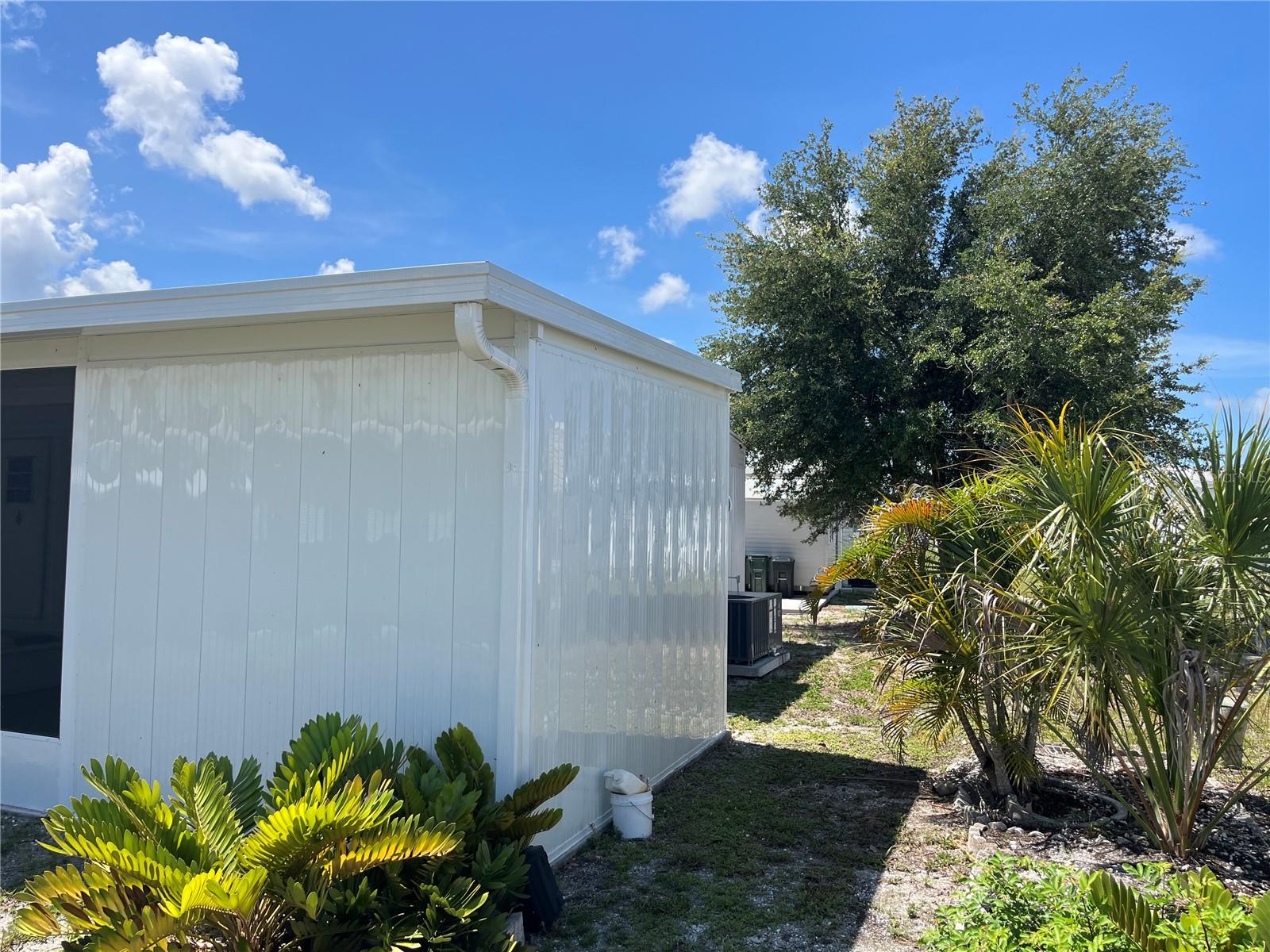 891 GRADO DR — photo 5