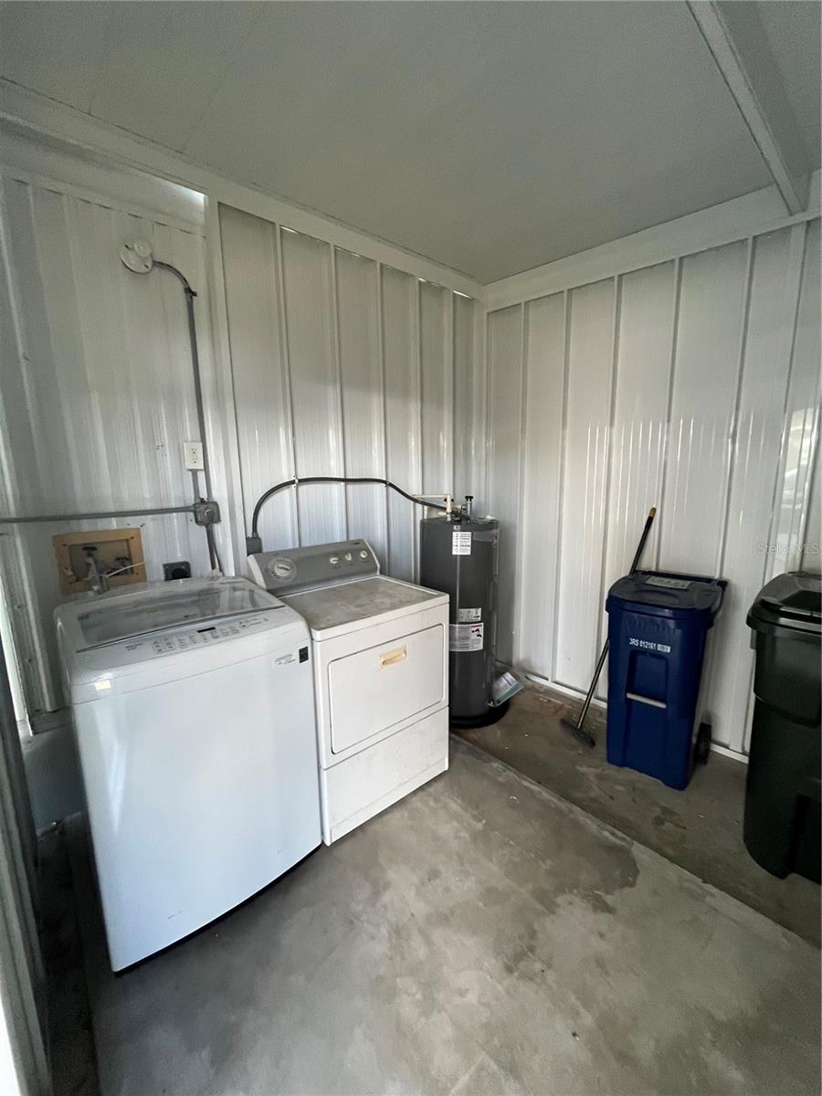 891 GRADO DR — photo 23