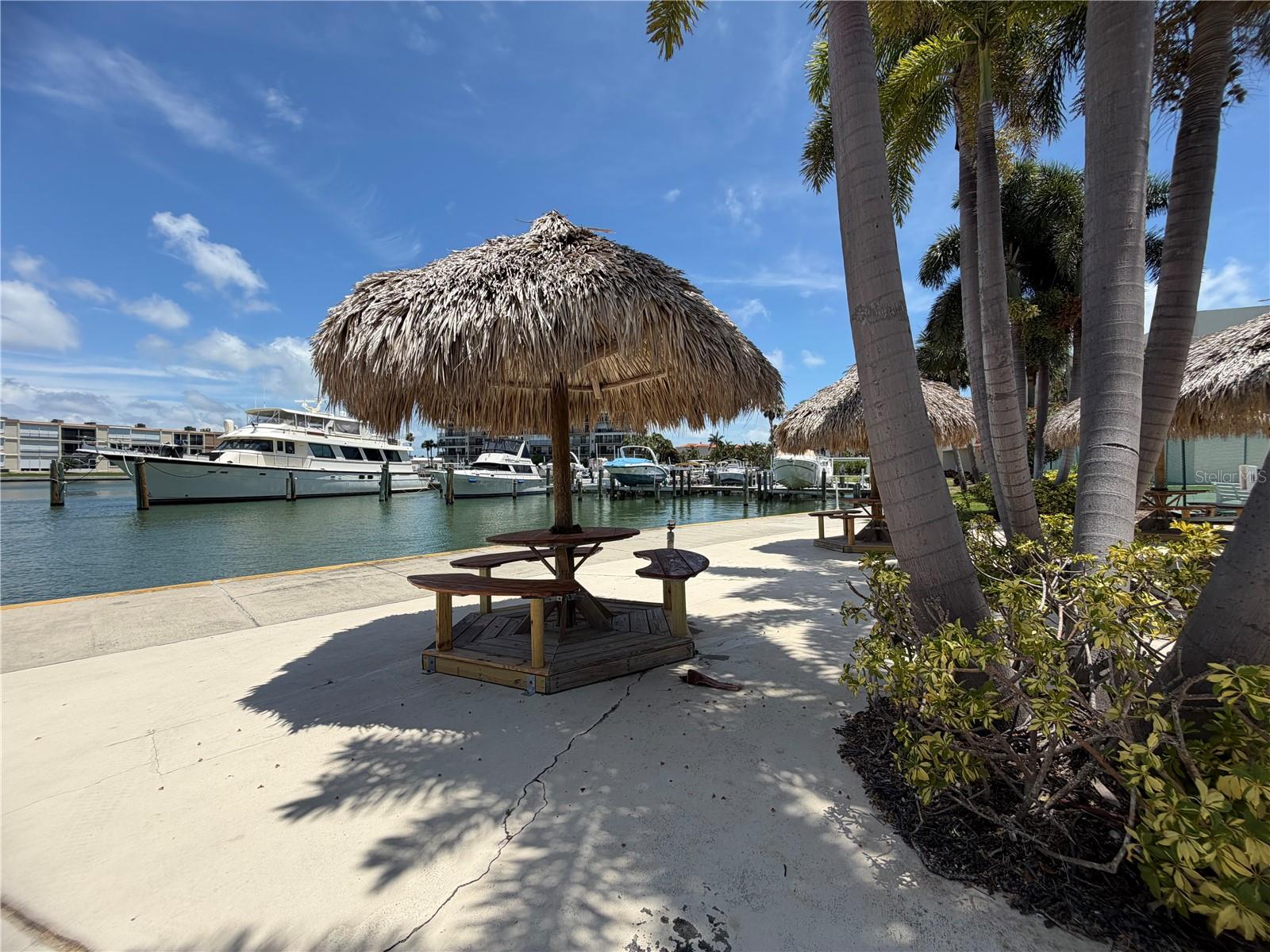 7400 SUN ISLAND DR S #111 — photo 31