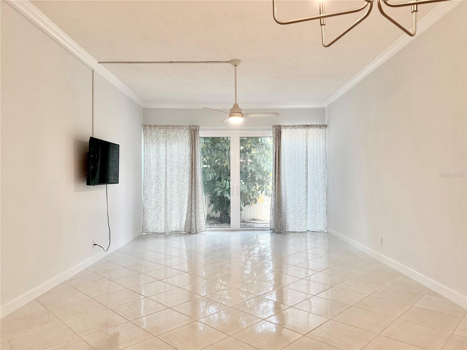 7400 SUN ISLAND DR S #111 — photo 10