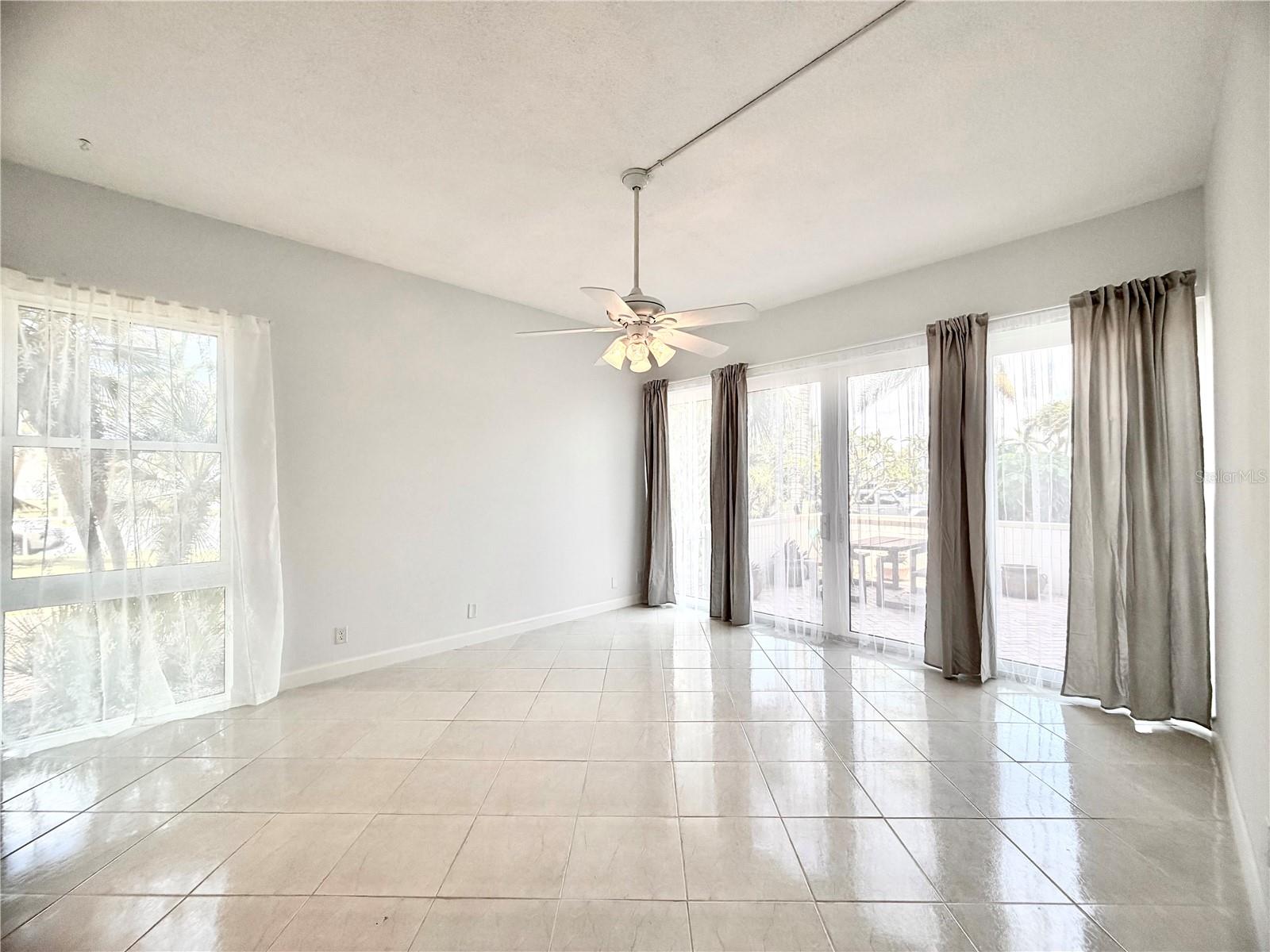7400 SUN ISLAND DR S #111 — photo 19