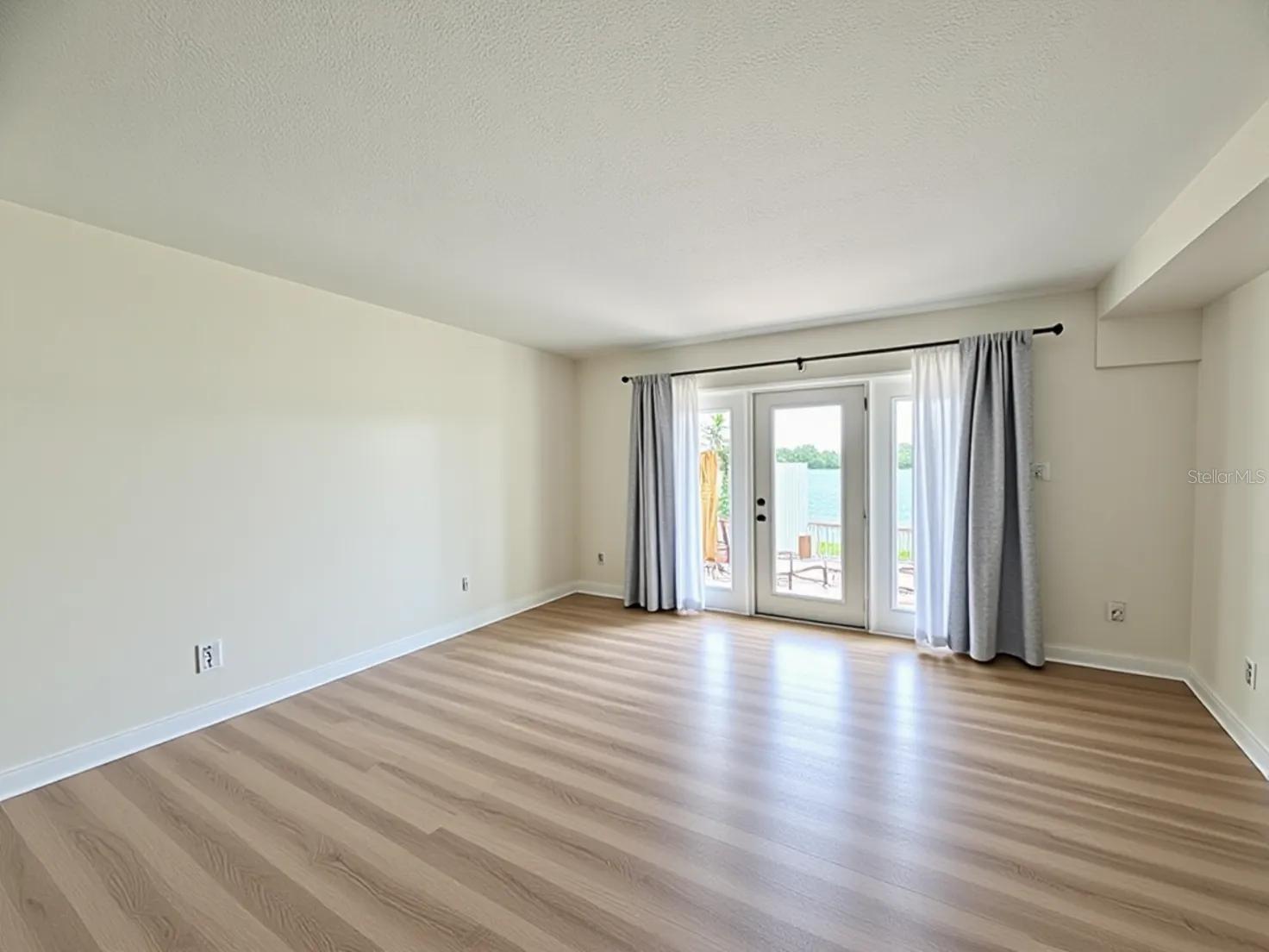 3751 POMPANO DR SE #3751 — photo 2