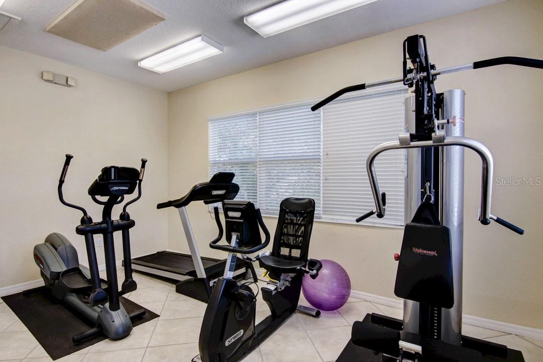 7204 JESSIE HARBOR DR #7204 — photo 36
