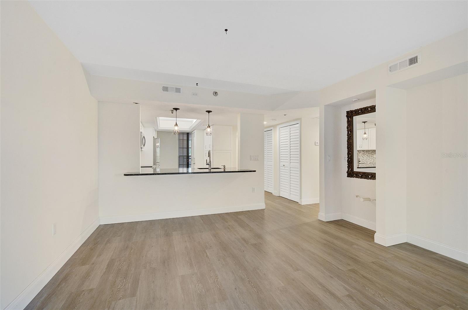 7204 JESSIE HARBOR DR #7204 — photo 11