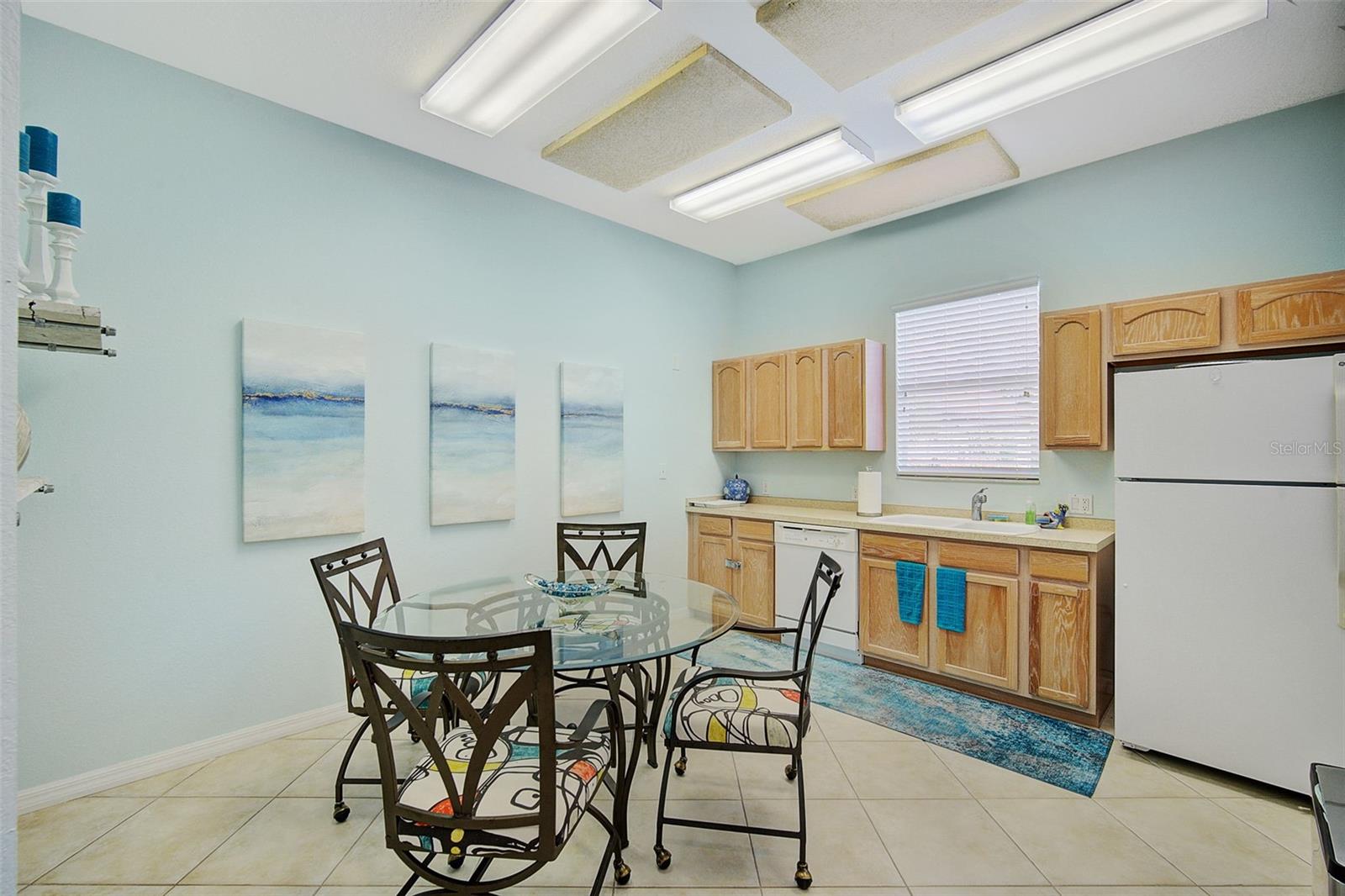 7204 JESSIE HARBOR DR #7204 — photo 31