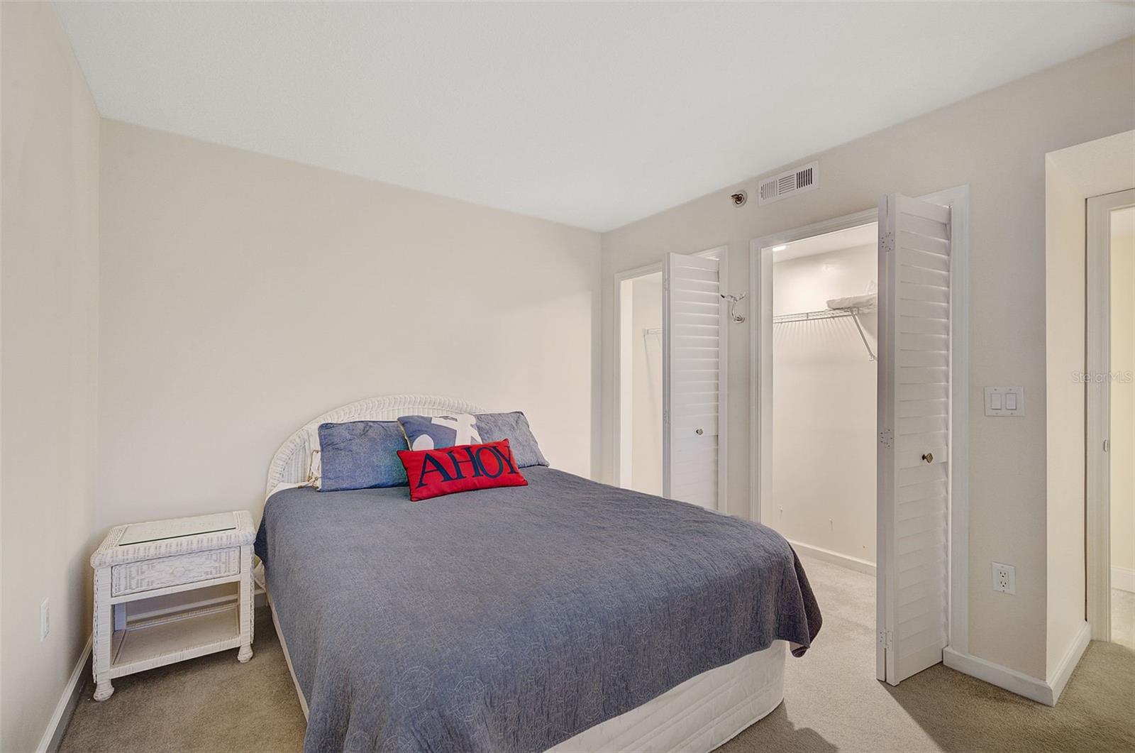 7204 JESSIE HARBOR DR #7204 — photo 19