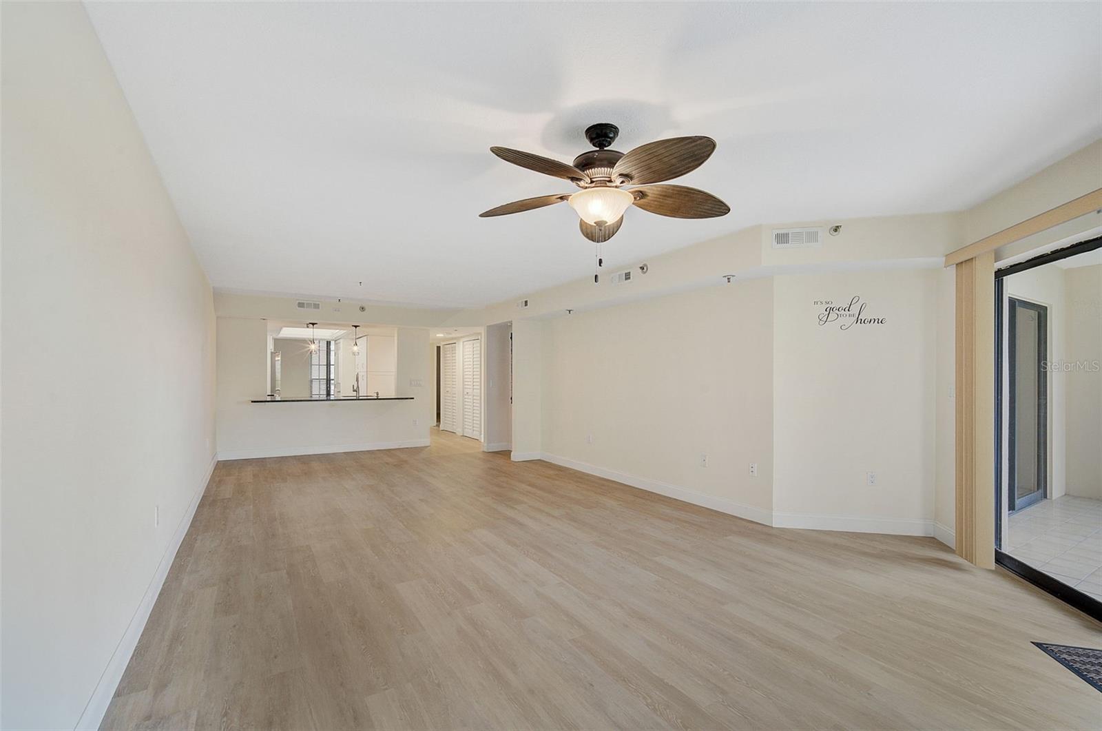 7204 JESSIE HARBOR DR #7204 — photo 13