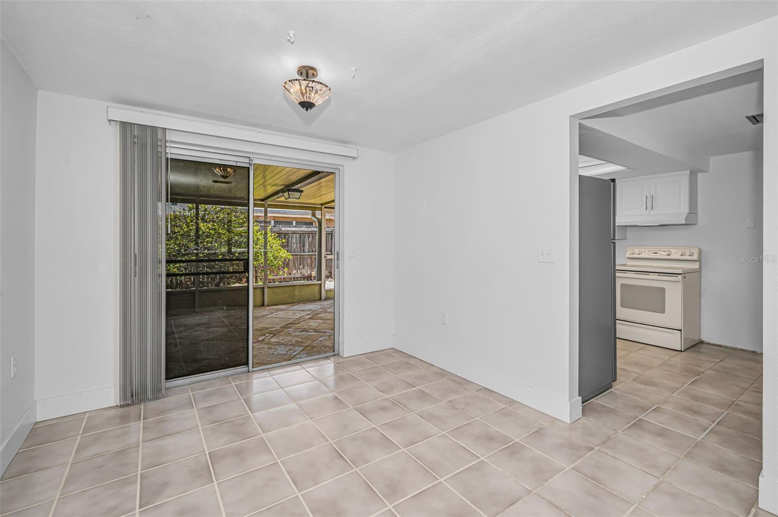 5817 10TH AVE — photo 11