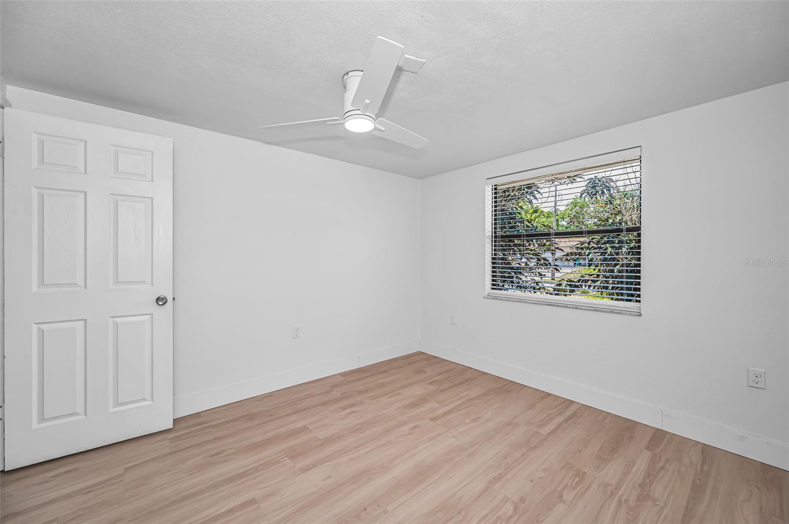 5817 10TH AVE — photo 25