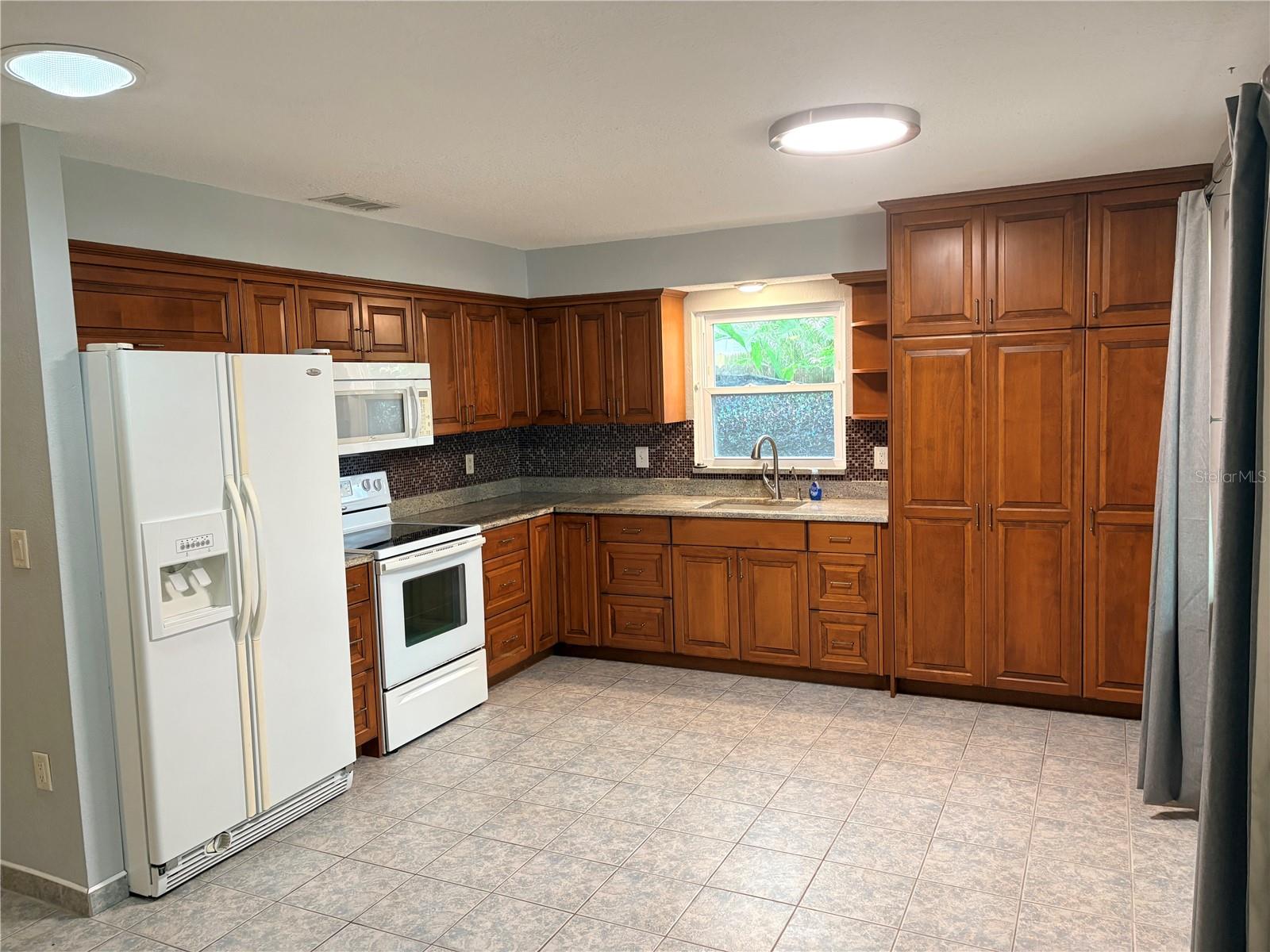6010 TENNESSEE AVE — photo 2