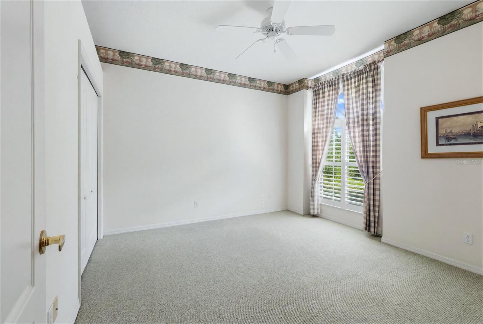 9402 FOREST HILLS CIR — photo 27