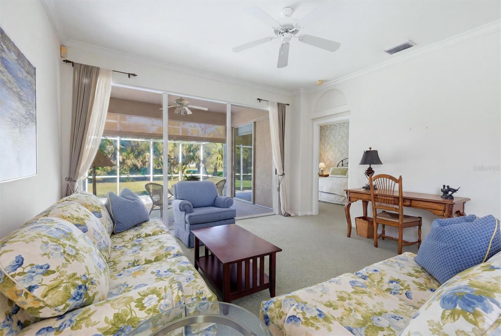 9402 FOREST HILLS CIR — photo 15