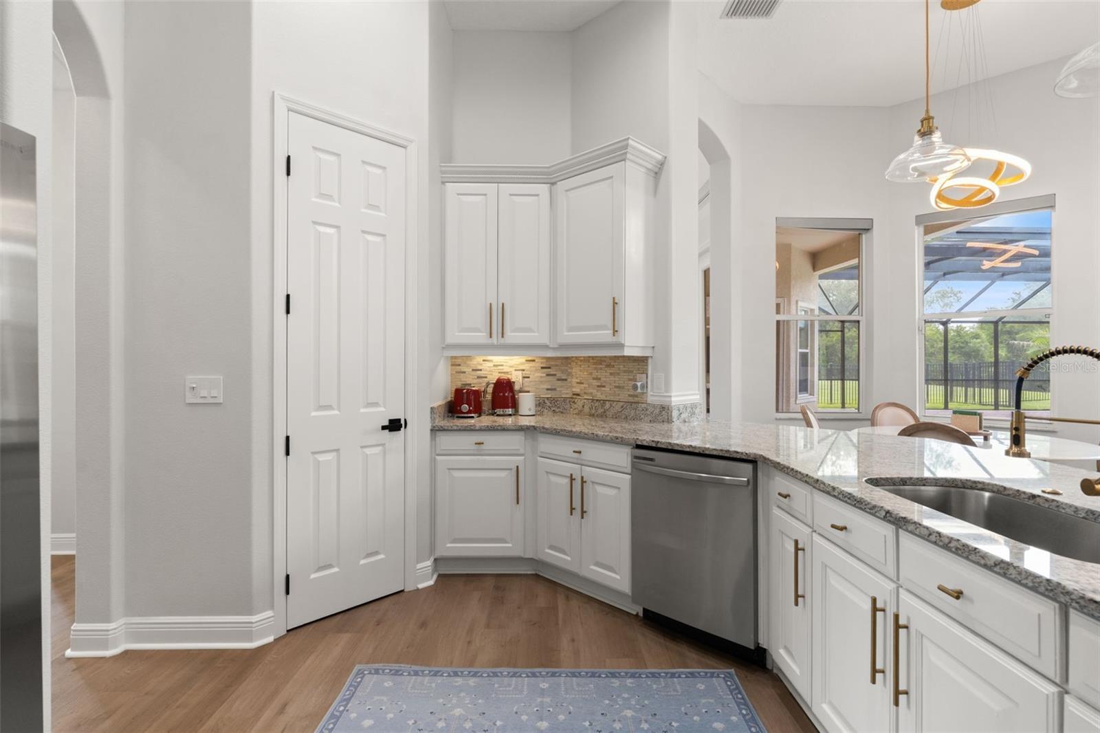 8412 DUNHAM STATION DR — photo 24