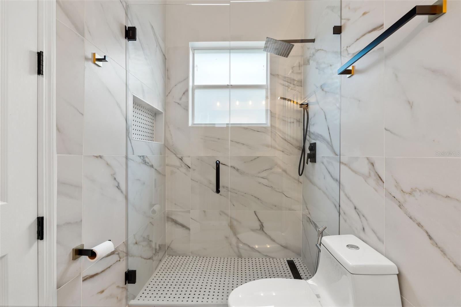 8412 DUNHAM STATION DR — photo 46
