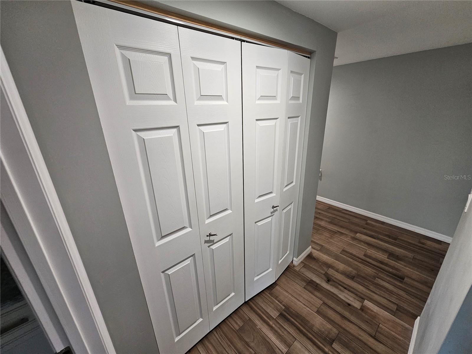 5650 BITTERSWEET DR — photo 28
