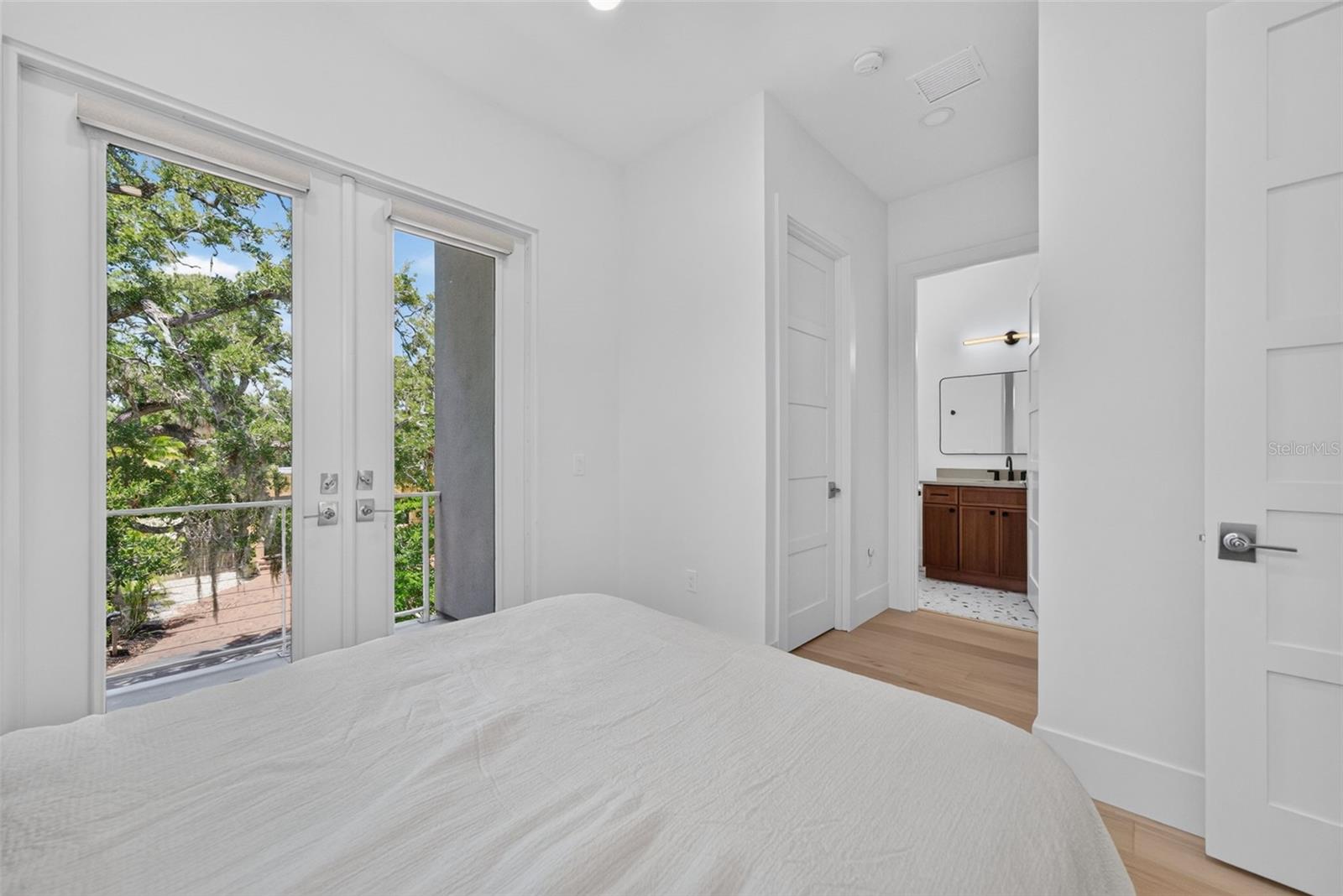 2430 FLOYD ST — photo 50