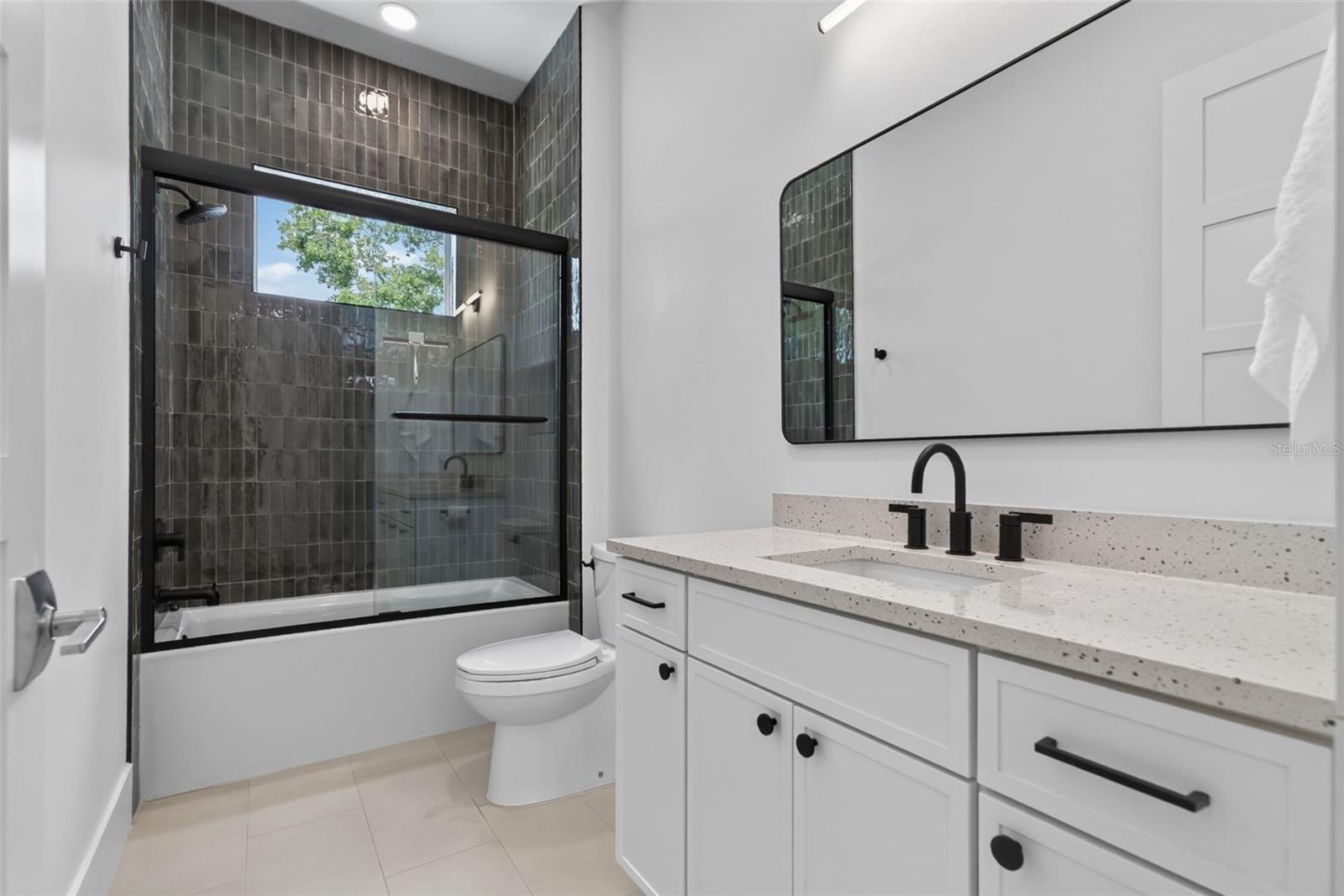 2430 FLOYD ST — photo 48