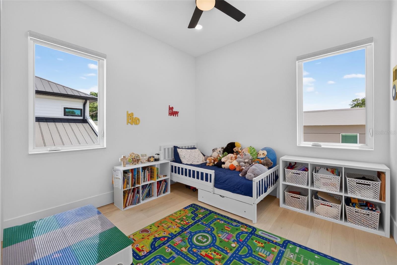 2430 FLOYD ST — photo 46