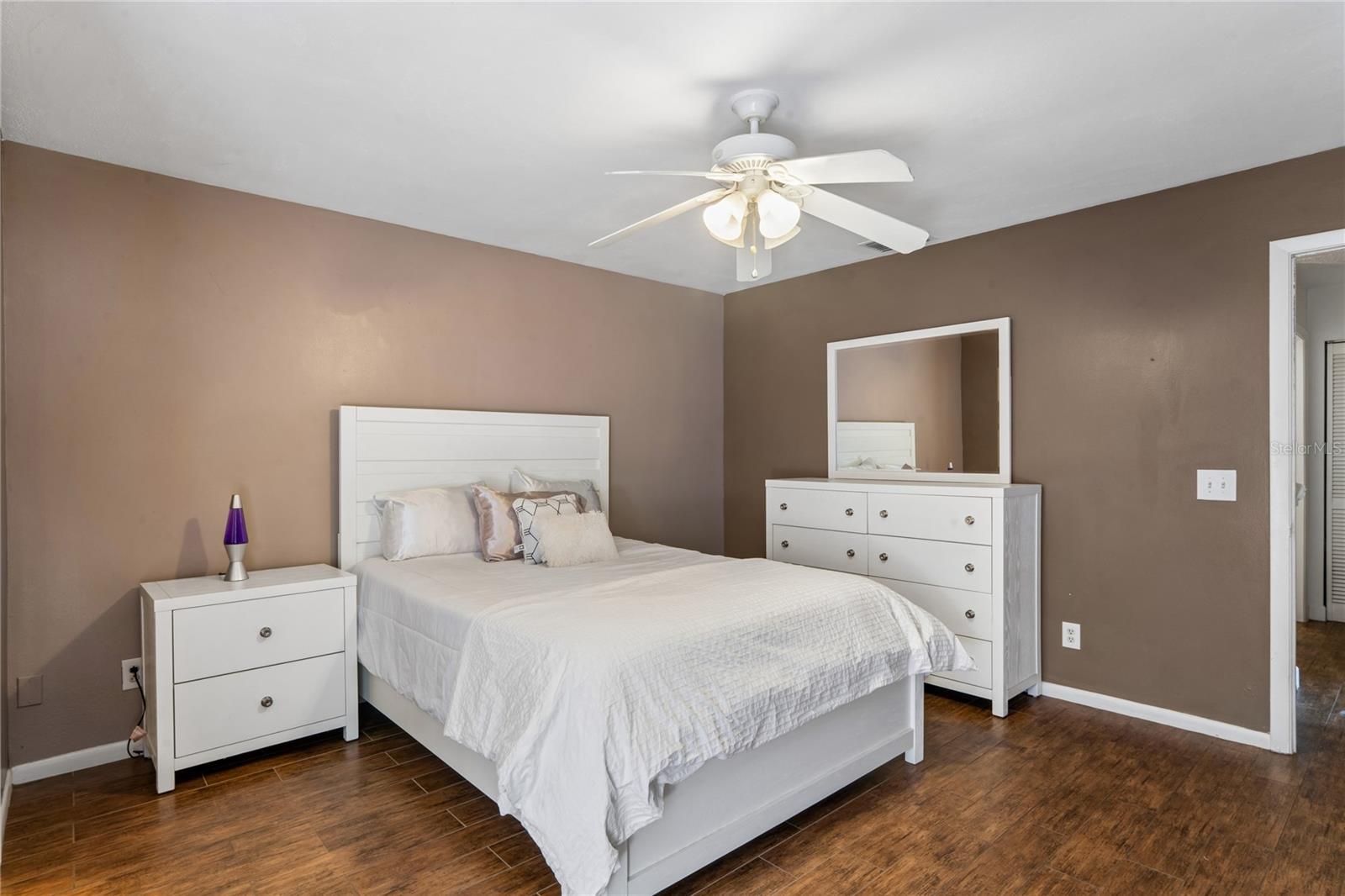 12742 WOOD TRAIL BLVD BLVD — photo 17