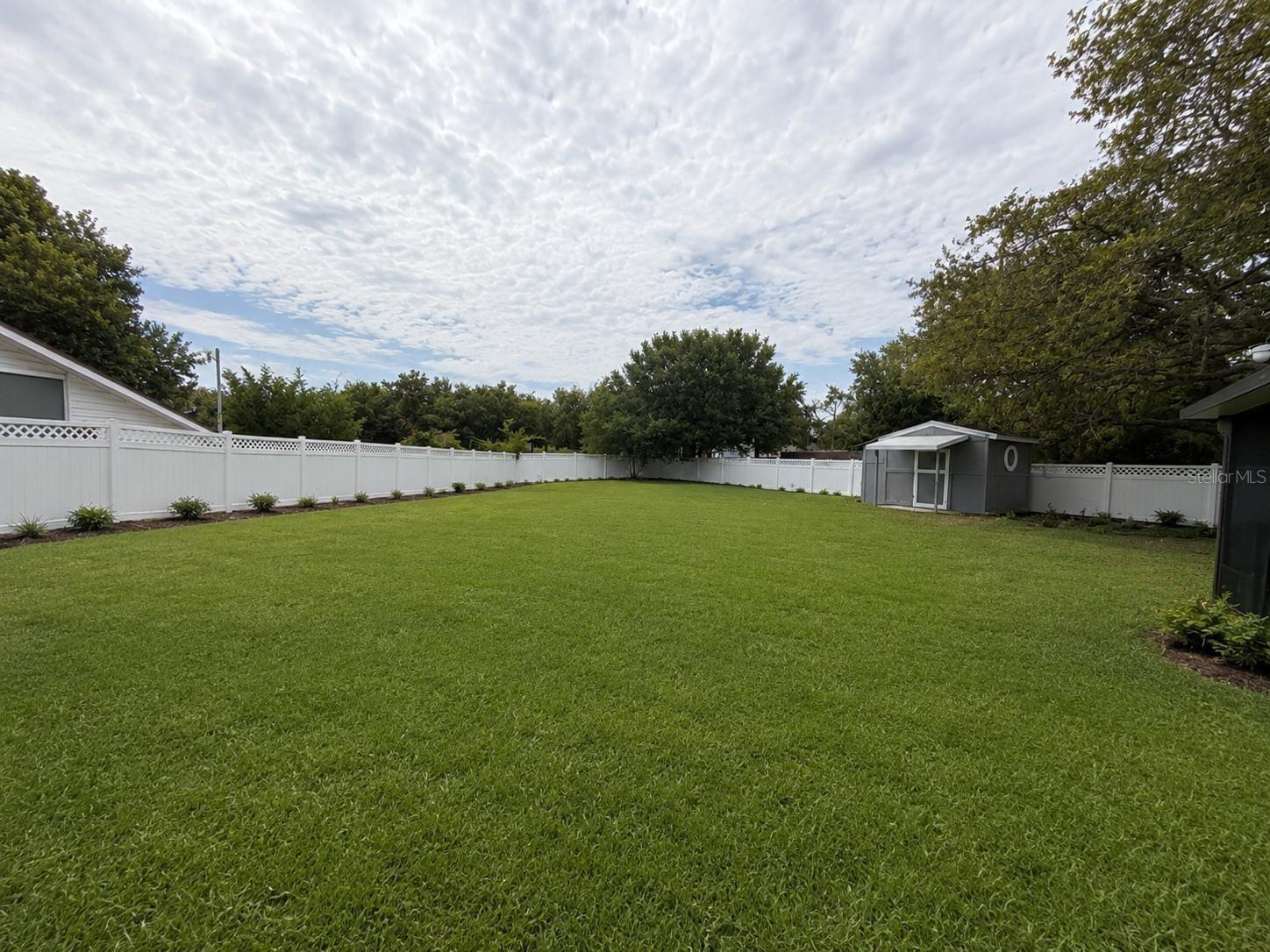 13326 LARAWAY DR — photo 9