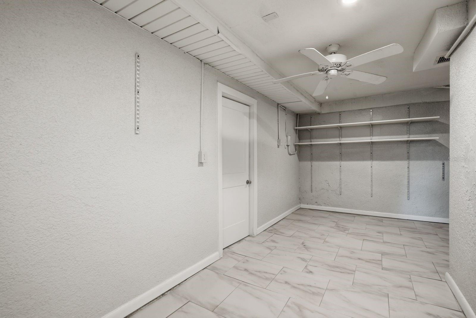 6309 WERNER AVE — photo 37
