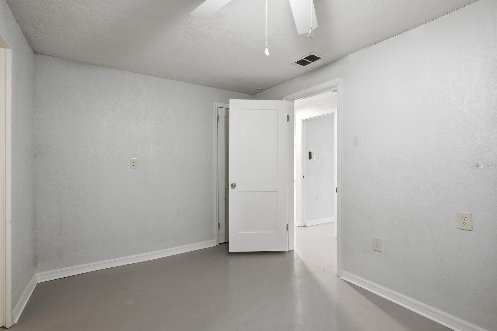 6309 WERNER AVE — photo 43
