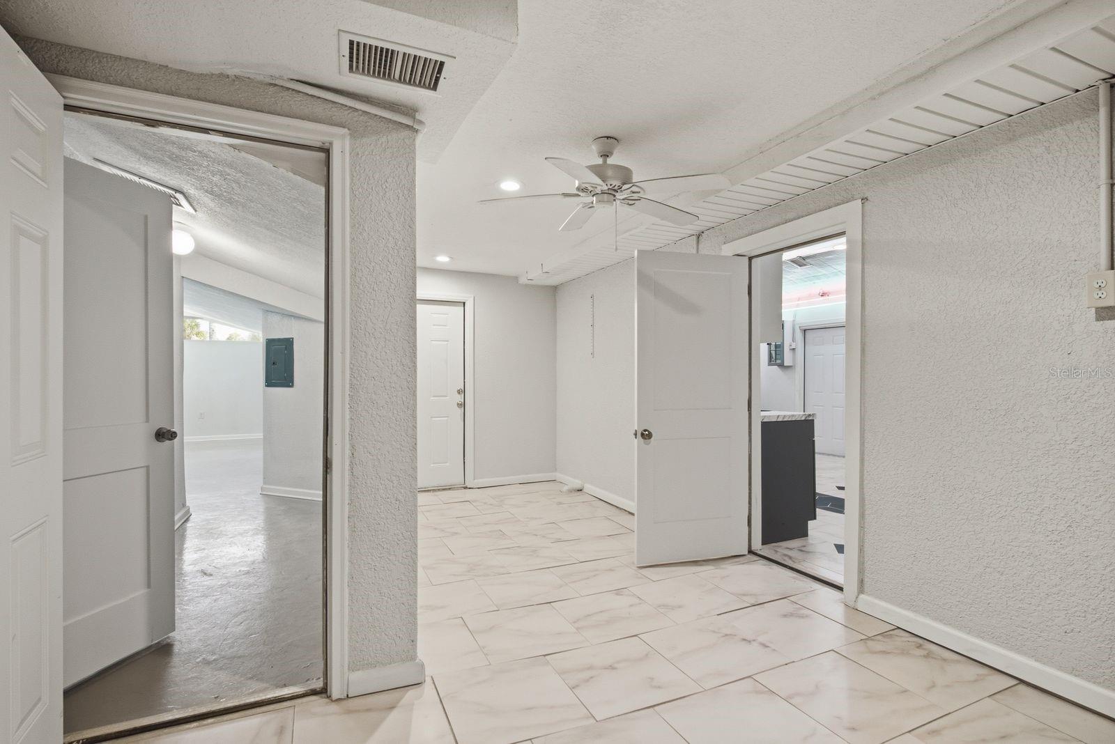 6309 WERNER AVE — photo 35