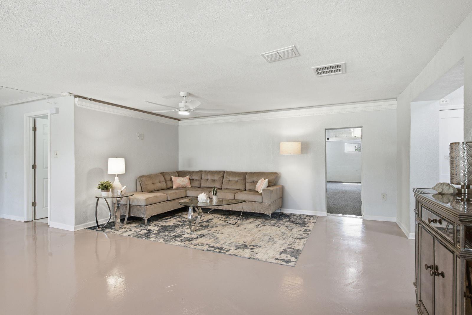 6309 WERNER AVE — photo 7