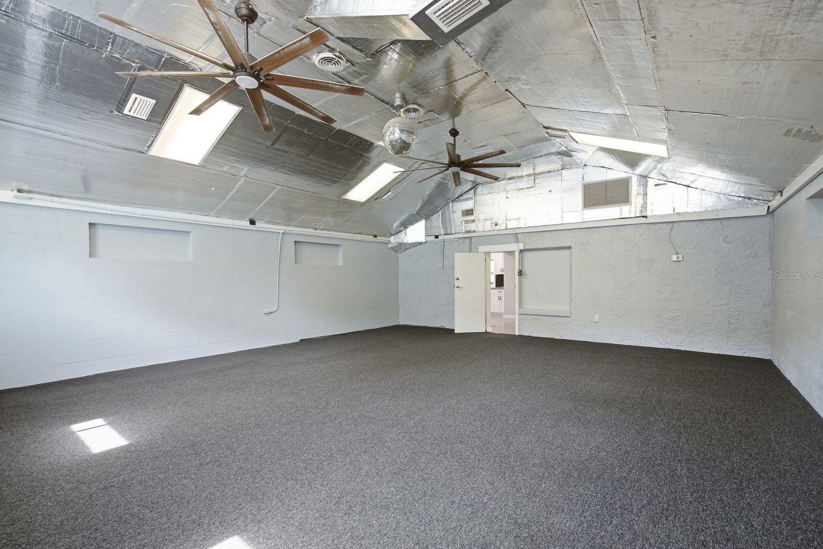 6309 WERNER AVE — photo 22