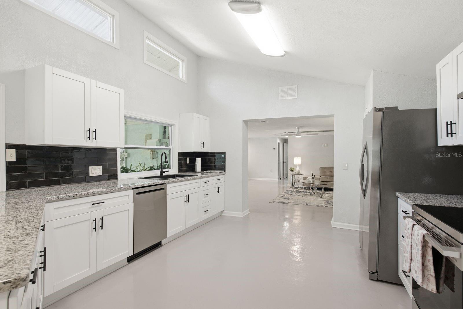 6309 WERNER AVE — photo 16