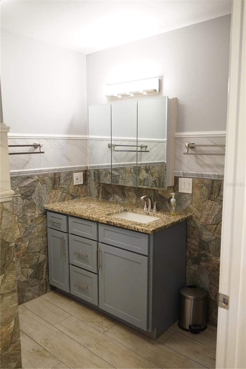 424 LAKE POINT CT #5A — photo 12