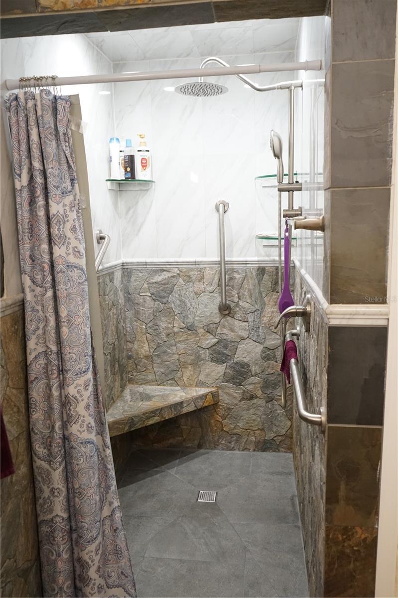424 LAKE POINT CT #5A — photo 13
