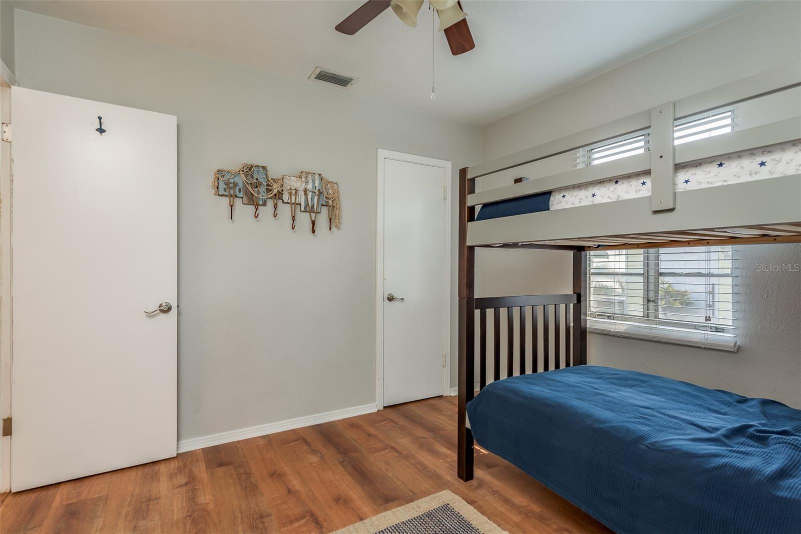 1253 UNION ST — photo 30