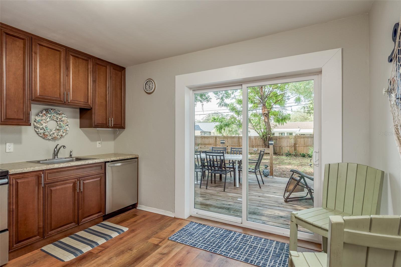 1253 UNION ST — photo 18