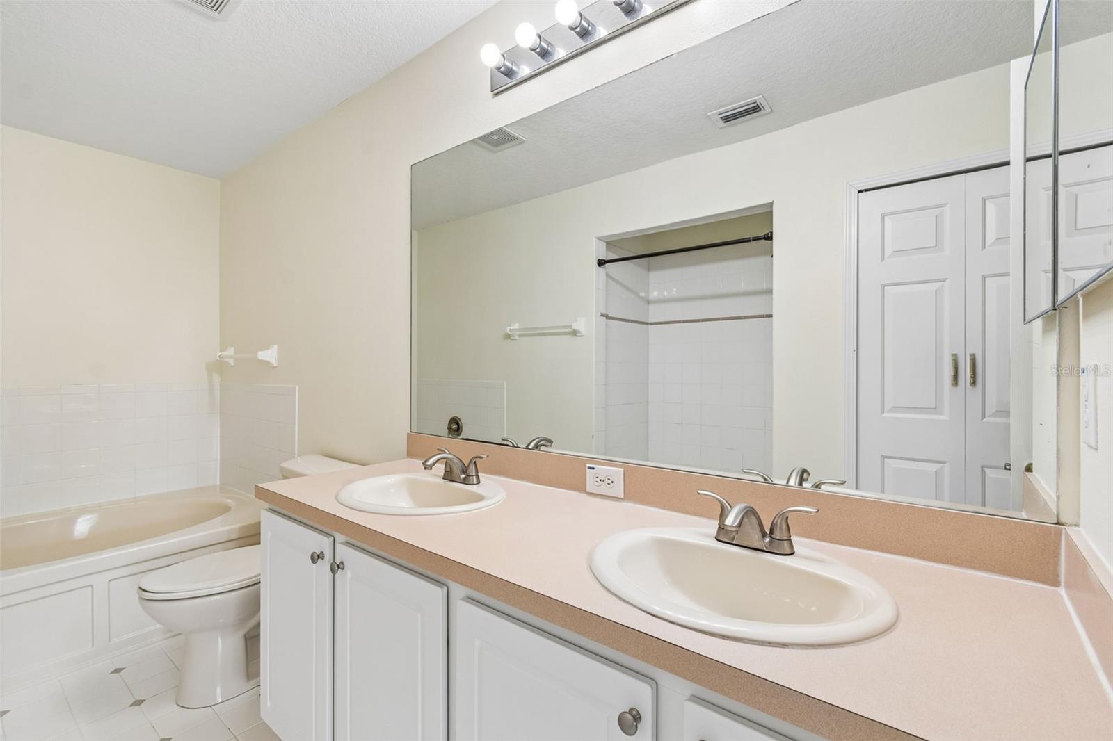 18107 NASSAU POINT DR — photo 13