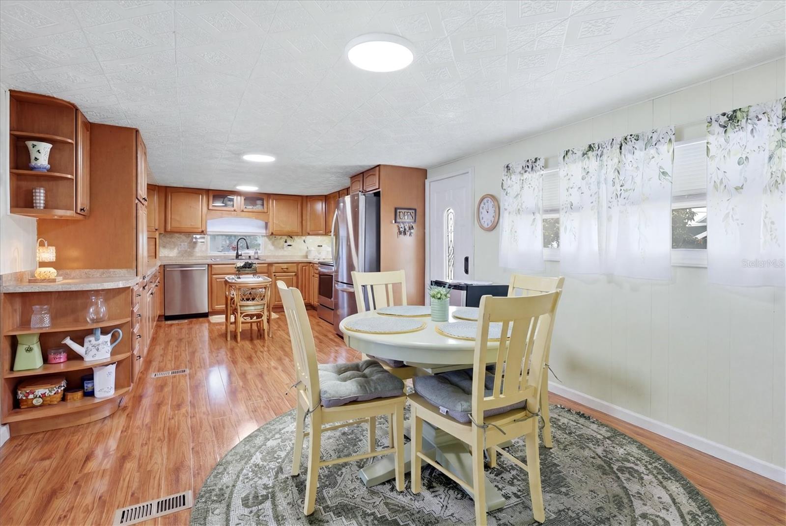 1006 42ND AVENUE DR E — photo 6