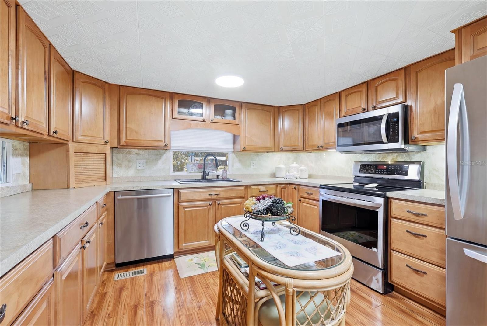 1006 42ND AVENUE DR E — photo 10