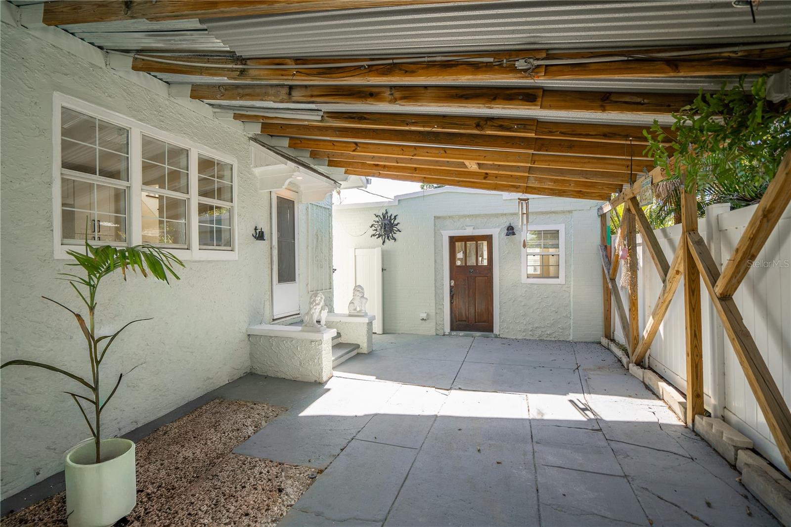 3310 E MARITANA DR — photo 8
