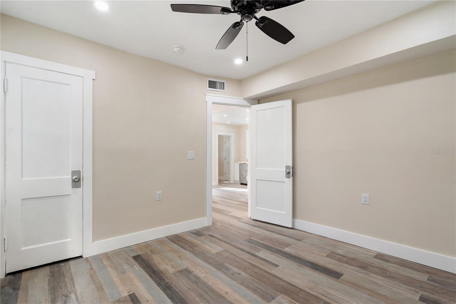 3310 E MARITANA DR — photo 34