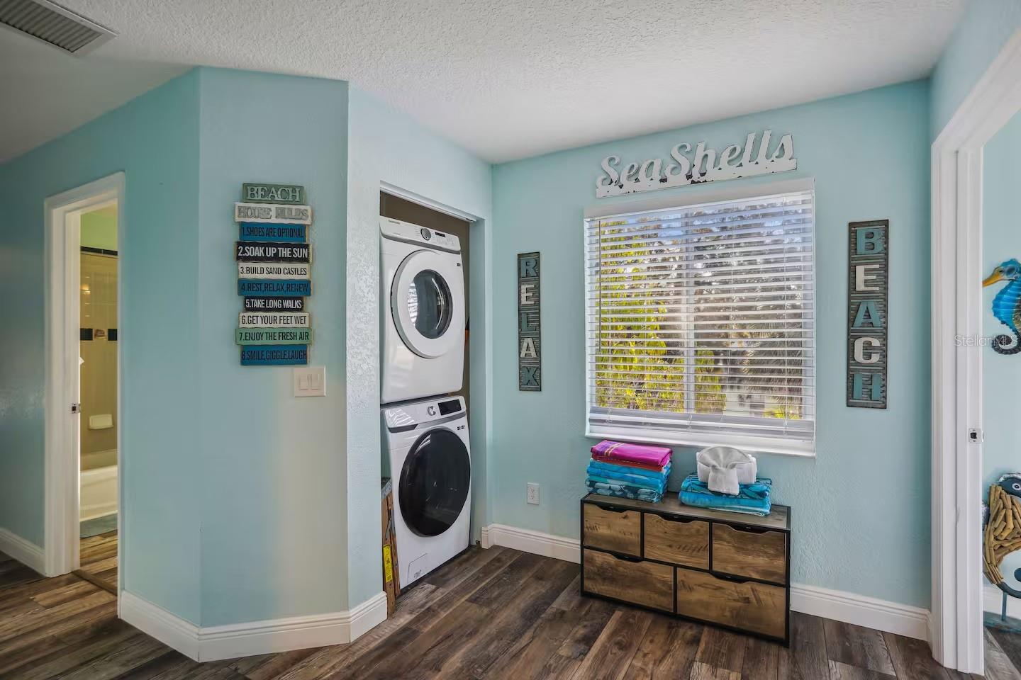 12201 GULF BLVD — photo 38