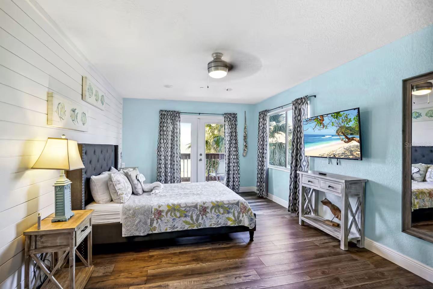 12201 GULF BLVD — photo 18