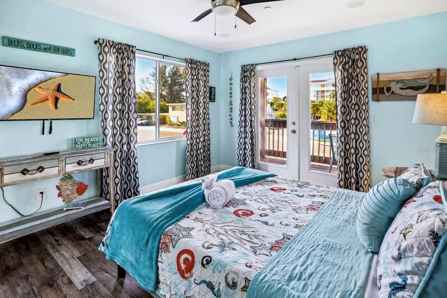 12201 GULF BLVD — photo 28