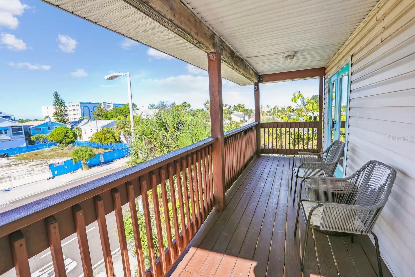 12201 GULF BLVD — photo 40