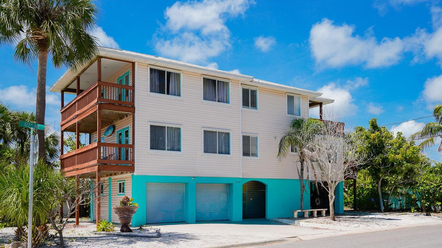 12201 GULF BLVD — photo 45